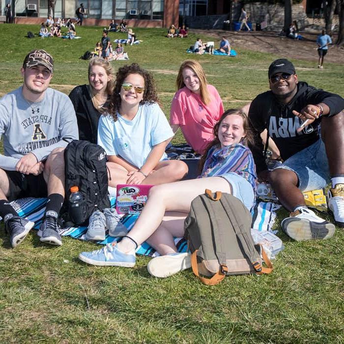 Students on Sanford Mall